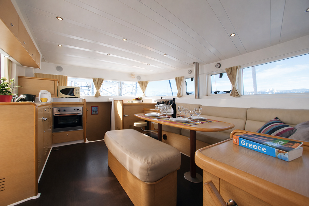 Fantasy - 42 ft crewed catamaran